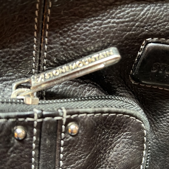 Stone Mountain Black Pebble Leather Bag - Picture 4 of 14